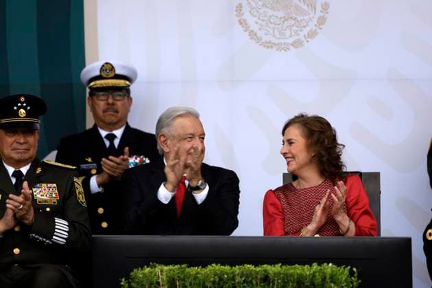September 16, 2023, Mexico City, Mexico: The president of Mexico, Andres Manuel Lopez Obrador presided over the military parade for the 213th anniversary of national independence in the Zocalo in Mexico City. on September 16, 2023 in Mexico City, Mexico Mexico City Mexico - ZUMAe321 20230916_zia_e321_039 Copyright: xLuisxBarronx