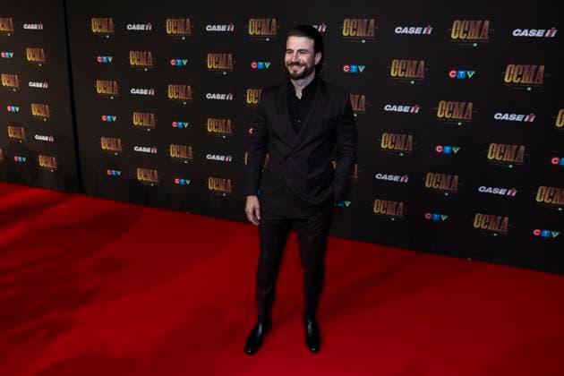September 16, 2023, Hamilton, ON, Canada: Sam Hunt poses on the red carpet at the Canadian Country Music Awards in Hamilton, Ont., Saturday, Sept. 16, 2023. Hamilton Canada  - ZUMAc35_ 20230916_zaf_c35_236 Copyright: xNickxIwanyshynx