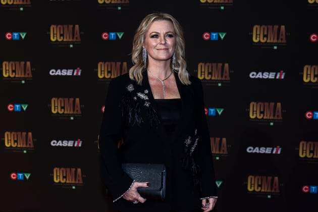 September 16, 2023, Hamilton, ON, Canada: Carolyn Dawn Johnson poses on the red carpet at the Canadian Country Music Awards in Hamilton, Ont., Saturday, Sept. 16, 2023. Hamilton Canada  - ZUMAc35_ 20230916_zaf_c35_248 Copyright: xNickxIwanyshynx