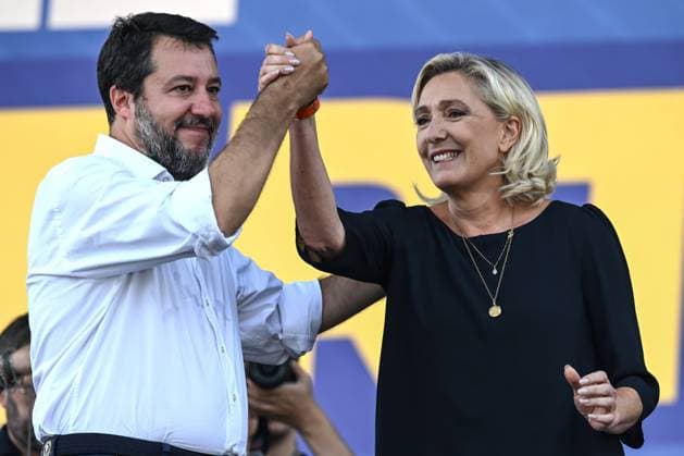 Bilder des Jahres 2023, News 09 September News Themen der Woche KW37 News Bilder des Tages Db Pontida ((Bg) 17 09 2023 - raduno Lega foto Daniele Buffa Image nella foto: Matteo Salvini-Marine Le Pen . *** Db Pontida Bg 17 09 2023 rally Lega photo Daniele Buffa Image in photo Matteo Salvini Marine Le Pen 