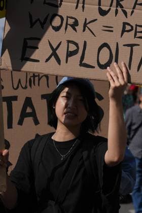 September 17, 2023, Toronto, ON, CAN: Migrants, Undocumented people, supporters and activists march in Toronto, Sunday, Sept. 17, 2023. Organizers estimate over three thousand people attend the march to call for permanent resident status with an aim to end discrimination and exploitative workplace practices. Toronto CAN  - ZUMAc35_ 20230917_zaf_c35_135 Copyright: xChrisxYoungx