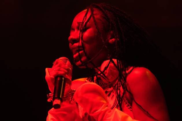 September 19, 2023, Toronto, ON, CAN: Debby Friday performs at the Polaris Music Prize gala in Toronto on Tuesday, September 19, 2023. Toronto CAN  - ZUMAc35_ 20230919_zaf_c35_135 Copyright: xChrisxYoungx