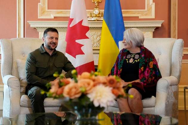 Kanada, Wolodymyr Selenskyj in Ottawa September 22, 2023, Ottawa, ON, Canada: Ukrainian President Volodymyr Zelenskyy, left, meets with Governor General Mary Simon in Ottawa on Friday, Sept. 22, 2023. Ottawa Canada  - ZUMAc35_ 20230922_zaf_c35_004 Copyright: xAdrianxWyldx