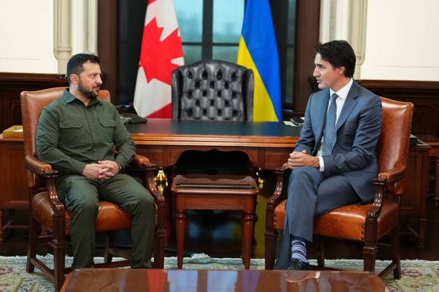 Kanada, Justin Trudeau trifft Wolodymyr Selenskyj in Ottawa September 22, 2023, Ottawa, ON, Canada: Prime Minister Justin Trudeau meets with Ukrainian President Volodymyr Zelenskyy on Parliament Hill in Ottawa on Friday, Sept. 22, 2023. Ottawa Canada  - ZUMAc35_ 20230922_zaf_c35_032 Copyright: xSeanxKilpatrickx