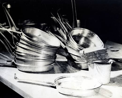 RECORD DATE NOT STATED Meal Ready to be Taken to the Former Chief of the Luftwaffe, Hermann Goering. Original Caption: Lunch for Goering; in foreground is noon meal ready to be taken to the former chief of the Luftwaffe. It consists of three pieces of brown bread (about 150 grams), one cup (and only one) of coffee, about 200 grams of dehydrated eggs, and a goulash (stew) of about 200 grams. Dining equipment consists of a spoon, canteen cup without handle, and a GI meat can. In the background are the mess kits for other prisoners standing trial before the International Military Tribunal at Nuremberg.. Photographs relating to Major Nuremberg Trials Copyright: xpiemagsx piemagsnanuremtri13062023-2 !ACHTUNG AUFNAHMEDATUM GESCHÄTZT!