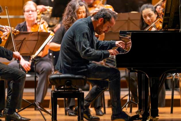 22 09 2023, International Classical Festival Festival of Nations 2023, at the Kurhaus Bad Wörishofen in Unterallgäu, opening concert in the Kursaal with pianist Igor Levit GER and orchestra Camerata Salzburg 22 09 2023, Classical Festival Bad Wörishofen 22 09 2023, Classical Festival Bad Wörishofen