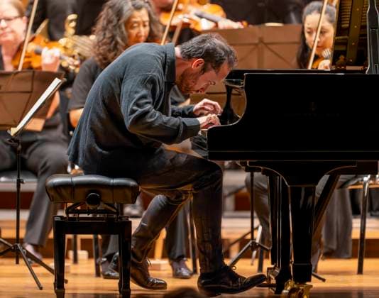 22 09 2023, International Classical Festival Festival of Nations 2023, at the Kurhaus Bad Wörishofen in Unterallgäu, opening concert in the Kursaal with pianist Igor Levit GER and orchestra Camerata Salzburg 22 09 2023, Classical Festival Bad Wörishofen 22 09 2023, Classical Festival Bad Wörishofen