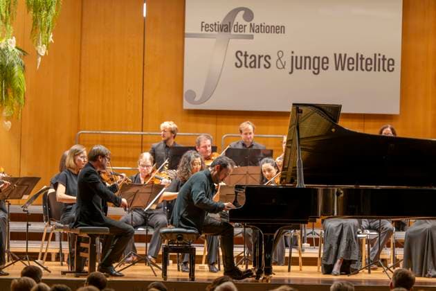22 09 2023, International Classical Festival Festival of Nations 2023, at the Kurhaus Bad Wörishofen in Unterallgäu, opening concert in the Kursaal with pianist Igor Levit GER, on piano and orchestra Camerata Salzburg 22 09 2023, Classical Festival Bad Wörishofen 22 09 2023, Classical Festival Bad Wörishofen