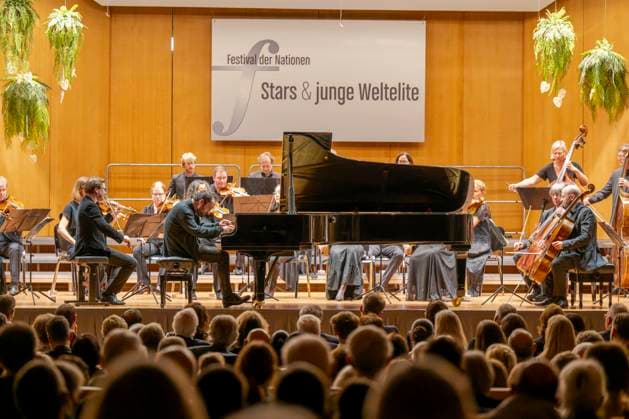 22 09 2023, International Classical Festival Festival of Nations 2023, at the Kurhaus Bad Wörishofen in Unterallgäu, opening concert in the Kursaal with pianist Igor Levit GER, on piano and orchestra Camerata Salzburg 22 09 2023, Classical Festival Bad Wörishofen 22 09 2023, Classical Festival Bad Wörishofen