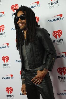 Musician Lenny Kravitz arrives for the iHeartRadio Music Festival at T-Mobile Arena in Las Vegas, Nevada on Friday, September 22, 2023.  LAV20230922018 JAMESxATOA