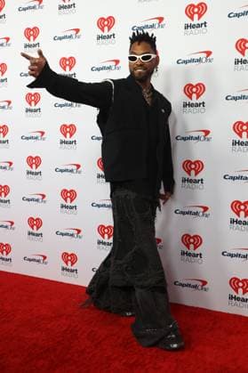R&B singer Miguel arrives for the iHeartRadio Music Festival at T-Mobile Arena in Las Vegas, Nevada on Friday, September 22, 2023.  LAV20230922042 JAMESxATOA