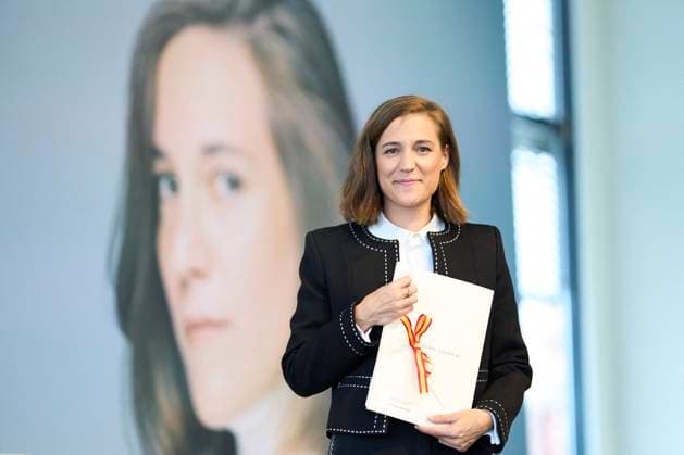 San Sebastian Festival - Carla Simon Receives National Cinematography Award Carla Simon receives the National Cinematography Award during 71st San Sebastian International Film Festival at Tabakalera cultural center on September 23, 2023 in Donostia San Sebastian, Spain Photo by ABACAPRESS.COM Donostia San Sebastian Euskadi Spain  Copyright: xABACAx 868944_021 ABACAx 868944_021