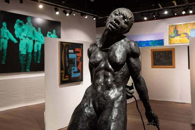 Bilder des Jahres 2023, Entertainment 09 September Entertainment Themen der Woche KW38 Entertainment Bilder des Tages Drouot Collection Gerard Depardieu La collection d Art personnelle de Gerard Depardieu est exposee chez Drouot a Paris, France le 23 Septembre 2023. Gerard Depardieu a reuni des oeuvres de Rodin, Duchamp, Calder, Miro, Michaux, Richier et Leroy. Photo by Aurore Marechal ABACAPRESS.COM Paris France  Copyright: xMarechalxAurore ABACAx 868951_008 MarechalxAurore ABACAx 868951_008