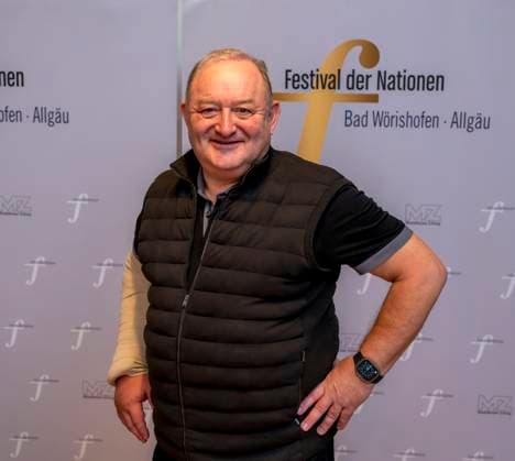 23 09 2023, International Classical Festival Festival of Nations 2023, at the Kurhaus Bad Wörishofen in Unterallgäu, concert in the Kursaal with pianist Igor Levit GER and vbw Festival Orchestra Guests of honor Peter Messner Hotel Director Sonnenhof Steigenberger 23 09 2023, Classical Festival Bad Wörishofen 23 09 2023, Classical Festival Bad Wörishofen