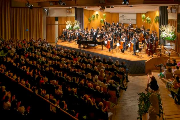 23 09 2023, International Classical Festival Festival of Nations 2023, at the Kurhaus Bad Wörishofen in Unterallgäu, concert in the Kursaal with pianist Igor Levit GER and vbw Festival Orchestra Musical Director Christoph Adt 23 09 2023, Classical Festival Bad Wörishofen 23 09 2023, Classical Festival Bad Wörishofen