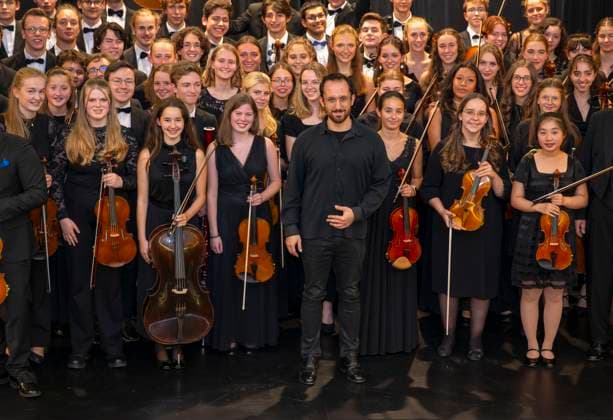 23 09 2023, International Classical Festival Festival of Nations 2023, at the Kurhaus Bad Wörishofen in Unterallgäu, concert in the Kursaal with pianist Igor Levit GER and vbw Festival Orchestra Group photo after the concert with the young musicians and Igor Levit with 23 09 2023, Classical Festival Bad Wörishofen 23 09 2023, Classical Festival Bad Wörishofen