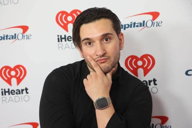 Joey Sasso arrives for the iHeartRadio Music Festival at T-Mobile Arena in Las Vegas, Nevada on Saturday, September 23, 2023.  LAV20230923032 JAMESxATOA