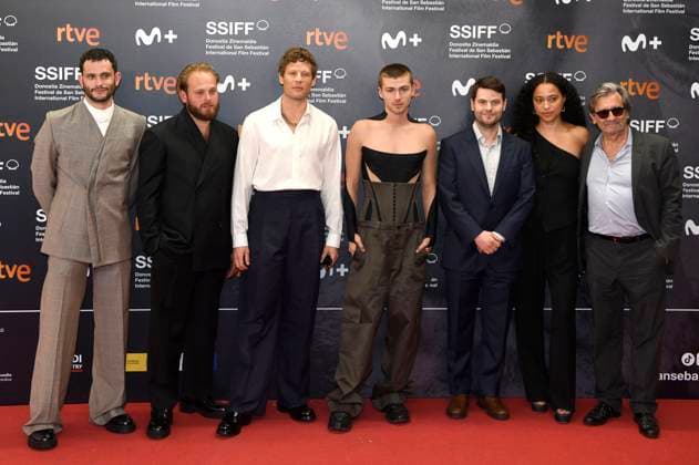 Pedro Fontaine, Simon Van Buyten, James Norton, Miles Heizer, Noah Pritzker, Zora Casebere and Griffin Dunne at the premiere of the feature film Ex Husbands Men of Divorce at the 71 San Sebastian International Film Festival Internacional de Cine de San Sebastian at the Kursaal San Sebastian, 24 09 2023. Foto:xC.xNiehausx xFuturexImagex husbands_3971