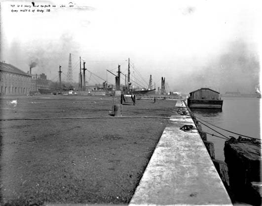 RECORD DATE NOT STATED Historic photographs of the Norfolk Naval shipyard located in the Fifth Naval District. Operating under the Department of Defense and the Department of the Navy. Copyright: xpiemagsx piemagsnornavshpy24062023-604 !ACHTUNG AUFNAHMEDATUM GESCHÄTZT!