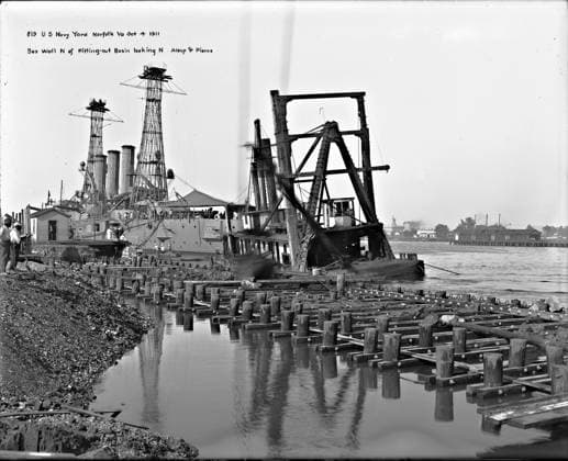 RECORD DATE NOT STATED Historic photographs of the Norfolk Naval shipyard located in the Fifth Naval District. Operating under the Department of Defense and the Department of the Navy. Copyright: xpiemagsx piemagsnornavshpy24062023-699 !ACHTUNG AUFNAHMEDATUM GESCHÄTZT!