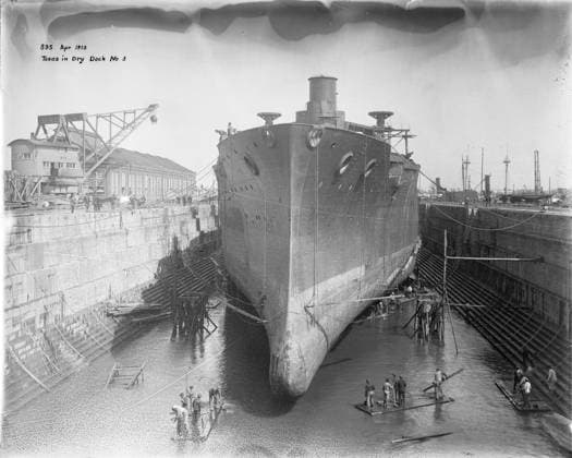 RECORD DATE NOT STATED Historic photographs of the Norfolk Naval shipyard located in the Fifth Naval District. Operating under the Department of Defense and the Department of the Navy. Copyright: xpiemagsx piemagsnornavshpy24062023-753 !ACHTUNG AUFNAHMEDATUM GESCHÄTZT!