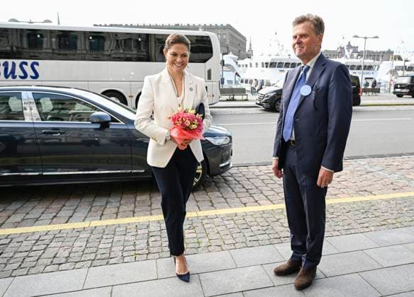 STOCKHOLM, SWEDEN 20230926 Crown Princess Victoria and Chairman of the Board Bo Lehander in connection with the award ceremony for the BjoÌˆrn Carlson Baltic Fellows, who are organizing a seminar for a healthier sea in connection with the award ceremony for the BjoÌˆrn Carlson Baltic Sea Prize STOCKHOLM SWEDEN x10070x  Copyright: xJessicaxGow TTx FRISKARE HAV 0S3bY6wNYZ8