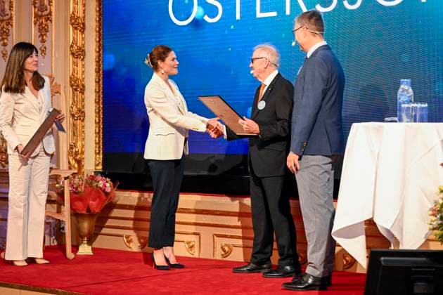 STOCKHOLM, SWEDEN 20230926 Crown Princess Victoria presents an award when the BjoÌˆrn Carlson Baltic Fellows Foundation organizes a seminar for a healthier sea in connection with the award ceremony for the BjoÌˆrn Carlson Baltic Sea Prize The award winners are Daniel Conley and Jacob Carstensen STOCKHOLM SWEDEN x10070x  Copyright: xJessicaxGow TTx FRISKARE HAV j8f41M0fdy0