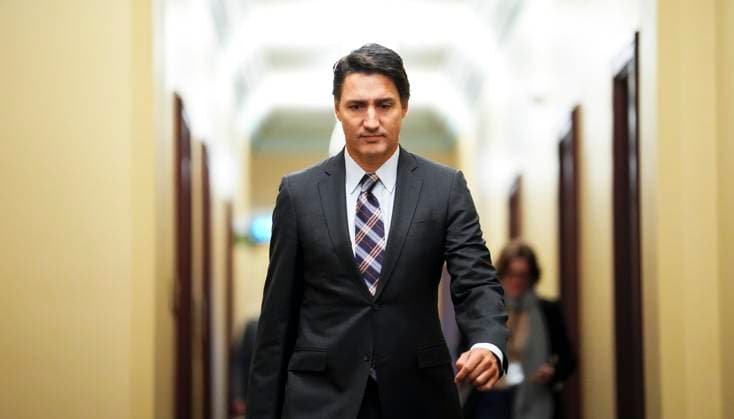 September 26, 2023, Ottawa, ON, Canada: Prime Minister Justin Trudeau arrives for a cabinet meeting on Parliament Hill in Ottawa on Tuesday, Sept. 26, 2023. Ottawa Canada  - ZUMAc35_ 20230926_zaf_c35_004 Copyright: xSeanxKilpatrickx