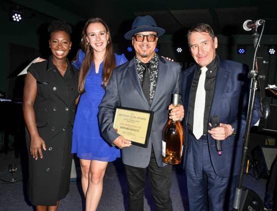 The Boisdale Music Awards, - 20 Sep 2023, Boisdale of Canary Wharf, London, UK Howard Hewitt, Jools Holland and Yonlana Browrn at The Boisdale Music Awards, - 20 Sep 2023, Boisdale of Canary Wharf, London, UK, Credit:Jules Annan Avalon Copyright: xJulesxAnnanx xAvalonx 0807182023