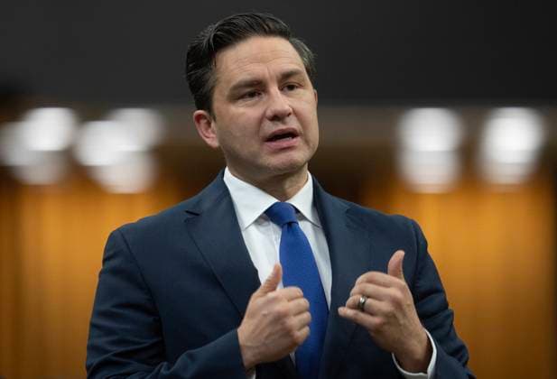 September 26, 2023, Ottawa, ON, Canada: Conservative leader Pierre Poilievre rises during Question Period, Tuesday, September 26, 2023 in Ottawa. Ottawa Canada  - ZUMAc35_ 20230926_zaf_c35_049 Copyright: xAdrianxWyldx