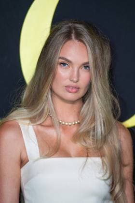 PFW Dior Photocall Romee Strijd attending the Dior Womenswear Spring Summer 2024 show as part of Paris Fashion Week in Paris, France on September 26, 2023. Photo by Aurore Marechal ABACAPRESS.COM Paris France  Copyright: xMarechalxAurore ABACAx 869296_141 MarechalxAurore ABACAx 869296_141