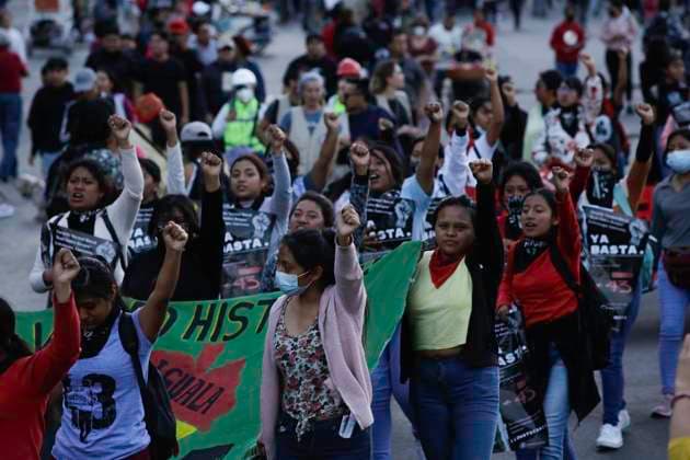 September 27, 2023, Mexico City, Mexico City, Mexico: Women normalista students supporting the 9th anniversary of the forced disappearance of 43 students Mexico City Mexico - ZUMAs310 20230927_zip_s310_011 Copyright: xLuisxExSalgadox