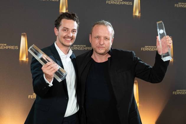 Award winners Max FILGES and Christoph SCHAUER, Musician, Best Music Fiction, Red Carpet, Red Carpet Show, Arrival, Arrival, German Television Award Ceremony, The Night of the Creatives The German Television Award 2023, German Television Award 2023 in Cologne, on 27 09 2022