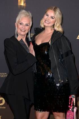 Katia Convents with daughter Catharina at the German Television Award 2023 The Night of the Creatives at the Flora Cologne Cologne, 27 09 2023 Foto:xF.xKernx xFuturexImagex fernsehpreis_kreative_3947