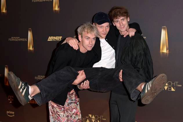 Emil Belton, Bruno Alexander and Oskar Belton at the German Television Award 2023 The Night of the Creatives at the Flora Cologne Cologne, 27 09 2023 Foto:xF.xKernx xFuturexImagex fernsehpreis_kreative_3957
