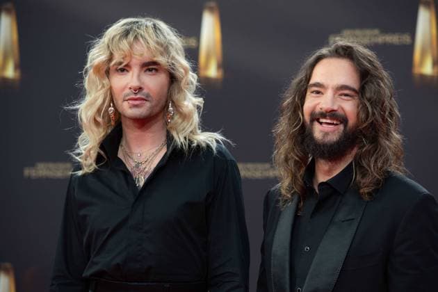 v l Bill and Tom KAULITZ, musician, singer, Tokio Hotel, red carpet, red carpet show, arrival, arrival, German Television Award ceremony, The German Television Award 2023, German Television Award 2023 at MMC Studios Cologne, on 28 09 2023.