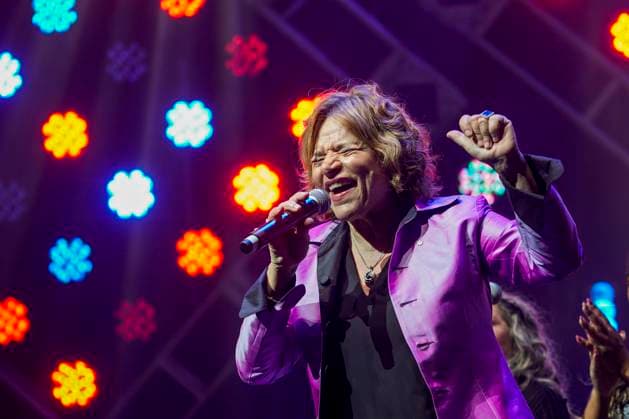 September 28, 2023, Toronto, ON, CANADA: Lorraine Segato of The Parachute Club performs during the 2023 CanadaöÄÃ s Walk of Fame ceremony in Toronto, Thursday, Sept. 28, 2023. The Parachute Club was one of 13 bands inducted into CanadaöÄÃ s Rock of Fame. Toronto CANADA  - ZUMAc35_ 20230928_zaf_c35_110 Copyright: xAndrewxLahodynskyjx