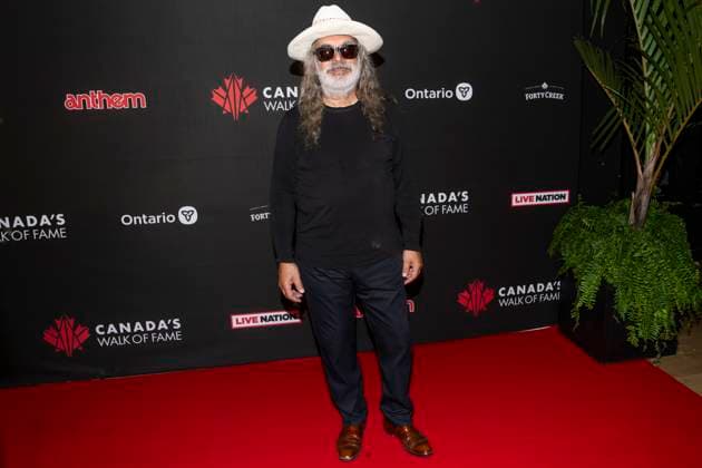 September 28, 2023, Toronto, ON, CANADA: Michel Pagliaro poses for photos on the red carpet during the 2023 CanadaöÄÃ s Walk of Fame ceremony in Toronto, Thursday, Sept. 28, 2023. 13 bands were inducted into this years class at the Rock of Fame event. Toronto CANADA  - ZUMAc35_ 20230928_zaf_c35_131 Copyright: xAndrewxLahodynskyjx