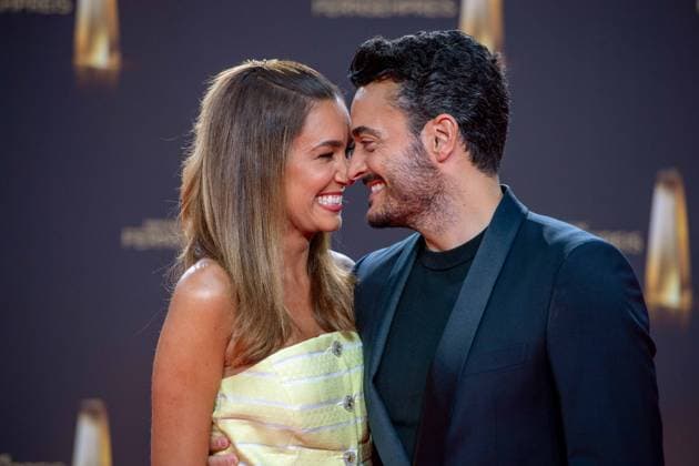 Giovanni ZARRELLA, entertainer, and wife Jana Ina ZARRELLA, red carpet, red carpet show, arrival, arrival, German Television Award ceremony, The German Television Award 2023, German Television Award 2023 at MMC Studios Cologne, on 28 09 2023.
