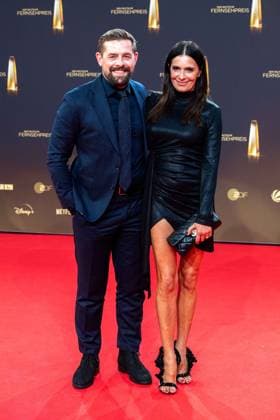 Klaus HEUFER UMLAUF, presenter with Doris GOLPASCHIN, red carpet, red carpet show, arrival, arrival, award ceremony of the German Television Award, The German Television Award 2023, German Television Award 2023 in the MMC Studios Cologne, on 28 09 2023