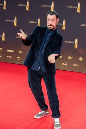 Jan KOEPPEN, Köppen, presenter, red carpet, red carpet show, arrival, arrival, award ceremony of the German Television Award, The German Television Award 2023, German Television Award 2023 in the MMC Studios Cologne, on 28 09 2023