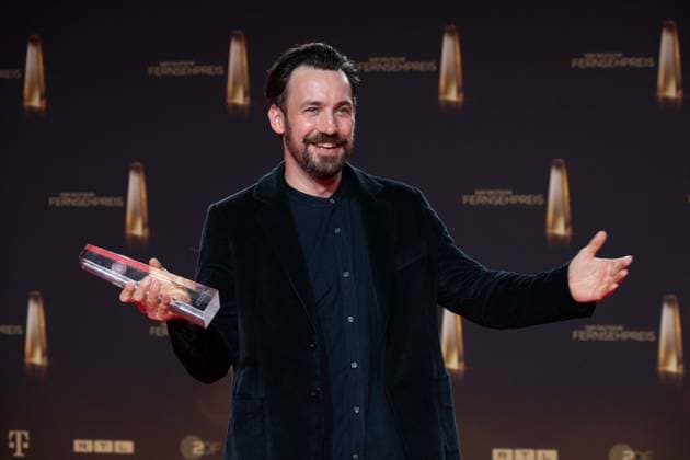 Award winner Jan KOEPPEN, presenter category Best Entertainment Reality for Ich bin ein Star holt mich hier raus Dschungelcamp award ceremony of the German Television Award, The German Television Award 2023, German Television Award 2023 in the MMC Studios Cologne, on 28 09 2023