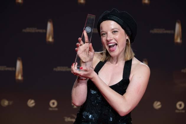 Laureate Jella HAASE, actress, category actress for Kleo, award ceremony of the German Television Award, The German Television Award 2023, German Television Award 2023 in the MMC Studios Cologne, on 28 09 2023