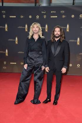 Bill Kaulitz and Tom Kaulitz at the German Television Awards in Cologne 28 09 2023