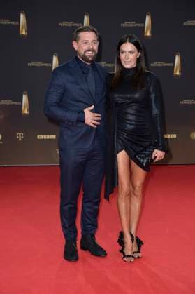 Klaas Heufer Umlauf and Doris Golpashin at the German Television Awards in Cologne 28 09 2023