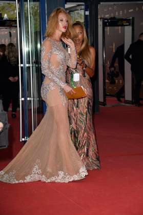 Anna Ermakova with her mother Angela Ermakova at the German Television Award ceremony in Cologne 28 09 2023