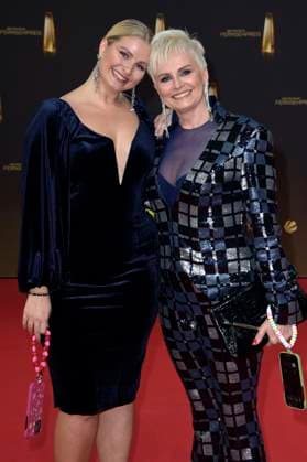 Katia Convents with daughter Catharina at the German Television Award 2023 ceremony at MMC Studios Cologne, 28 09 2023 Foto:xF.xKernx xFuturexImagex fernsehpreis_3613