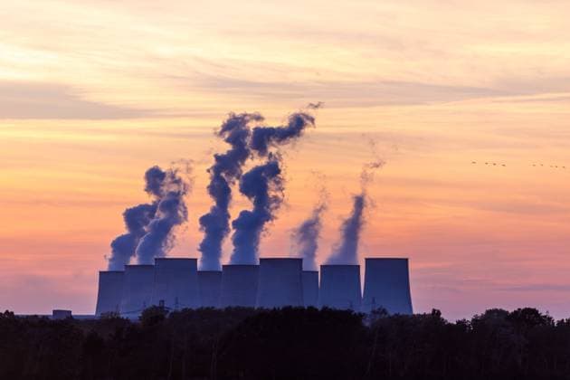 Braunkohlekraftwerk Jaenschwalde DEU Deutschland Brandenburg Jaenschwalde, 28.09.2023, Kraftwerk Jaenschwalde (LEAG) im lausitzer Braunkohlerevier bei Sonnenuntergang. *** Lignite-fired power plant Jaenschwalde DEU Germany Brandenburg Jaenschwalde, 28 09 2023, power plant Jaenschwalde LEAG in lausitz lignite mining area at sunset AF_Jaenschwalde_81705.jpeg