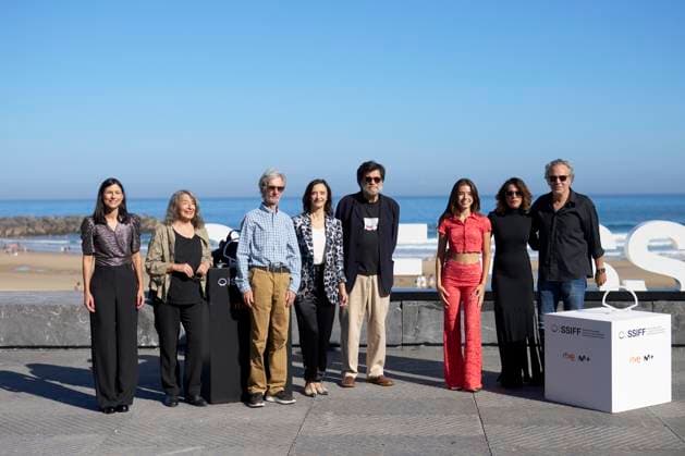 Entertainment Bilder des Tages September 29, 2023, Madrid, Madrid, Spain: Victor Erice, Jose Coronado, Ana Torrent, Maria Leon, Petra Martinez, Mario Pardo, Helena Miquel, Venecia Franco attended Cerrar los ojos and Donostia Award Photocall during 71st San Sebastian International Film Festival at Kursaal Palace on September 29, 2023 in Donostia San Sebastian, Spain Madrid Spain - ZUMAg15_ 20230929_zaf_g15_024 Copyright: xJackxAbuinx