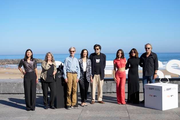 September 29, 2023, Madrid, Madrid, Spain: Victor Erice, Jose Coronado, Ana Torrent, Maria Leon, Petra Martinez, Mario Pardo, Helena Miquel, Venecia Franco attended Cerrar los ojos and Donostia Award Photocall during 71st San Sebastian International Film Festival at Kursaal Palace on September 29, 2023 in Donostia San Sebastian, Spain Madrid Spain - ZUMAg15_ 20230929_zaf_g15_025 Copyright: xJackxAbuinx
